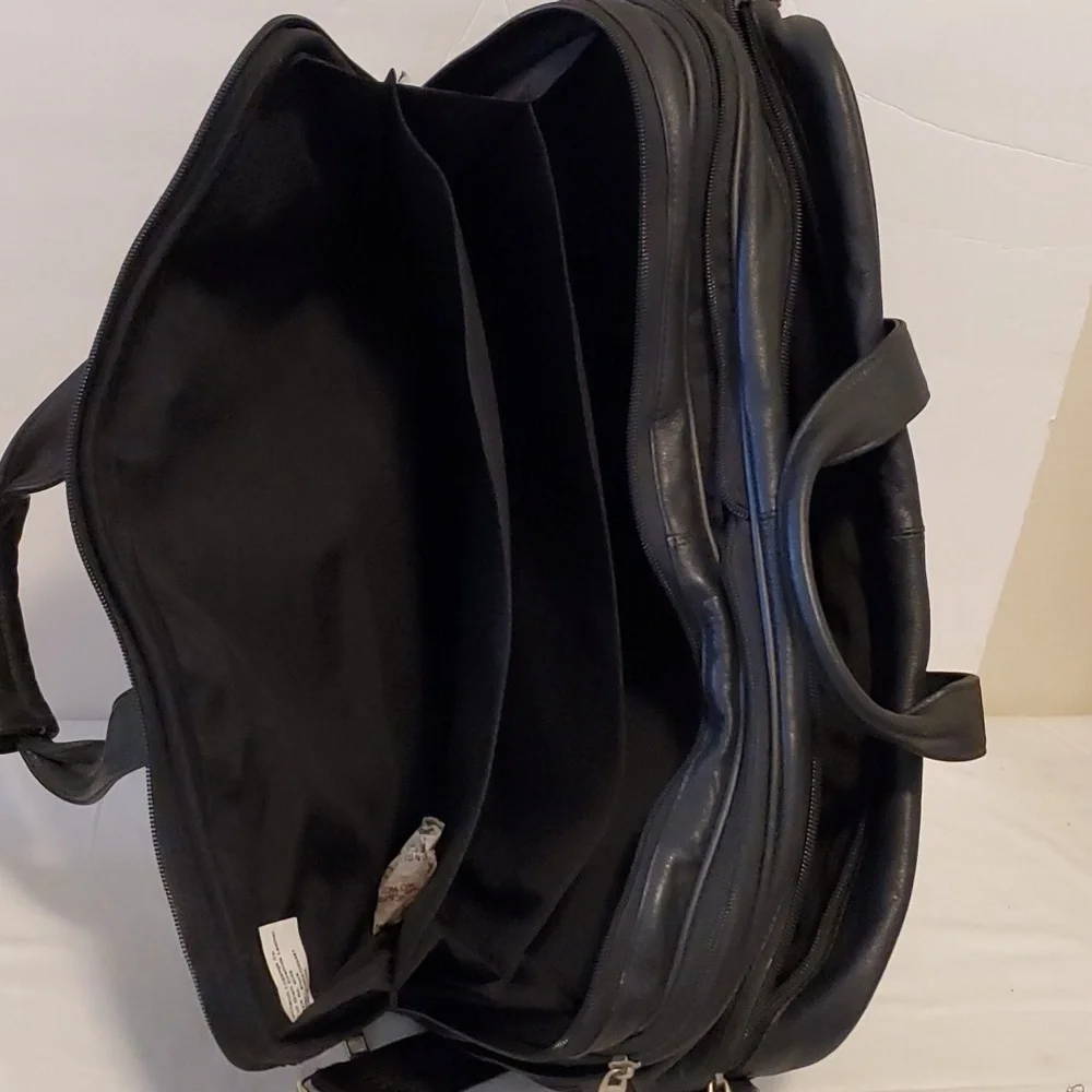 Black Fullgrain Cowhide Leather Expandable Travel Bag